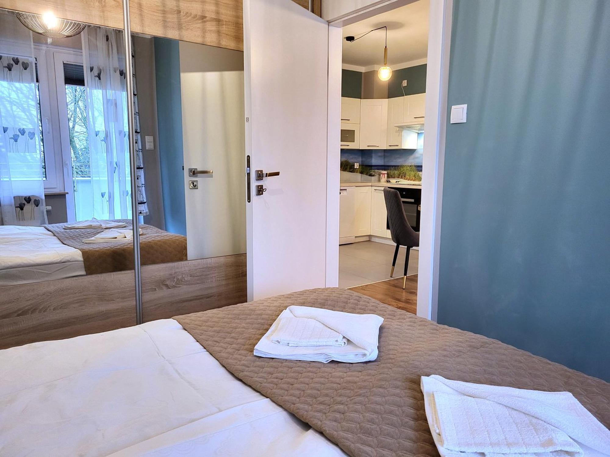 Miodowy Dom Exspanse Apartament 2 Lub 3 Pokoje Z Tarasem I Parkingiem Kolobrzeg Dış mekan fotoğraf