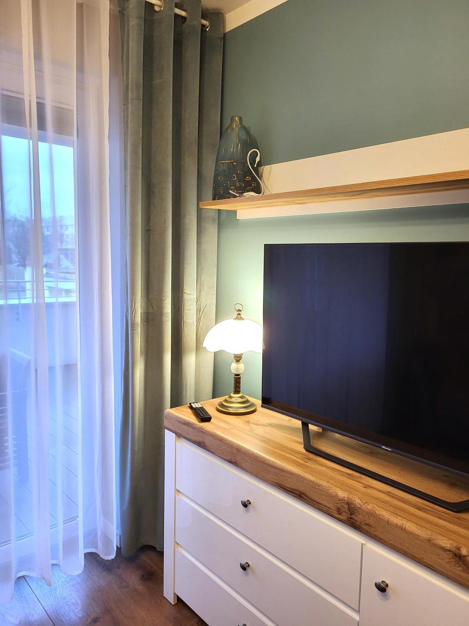 Miodowy Dom Exspanse Apartament 2 Lub 3 Pokoje Z Tarasem I Parkingiem Kolobrzeg Dış mekan fotoğraf